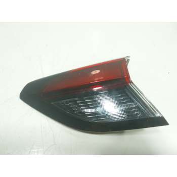 PILOTO TRASERO DERECHO INTERIOR 9830096180 