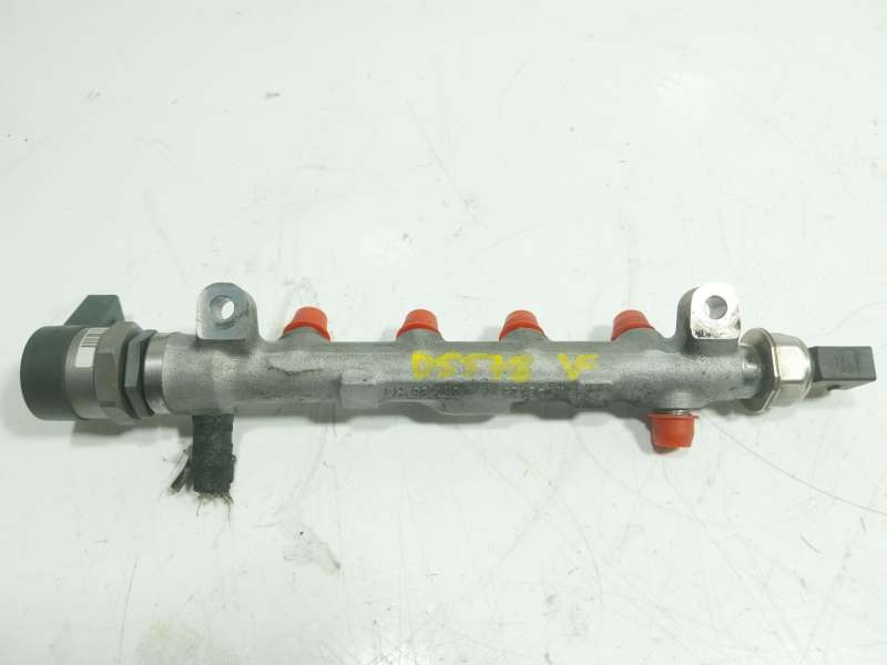 Recambio de rampa inyectora para audi a3 sportback (8va, 8vf) 2.0 tdi referencia OEM IAM  04L089B 