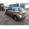 toyota yaris (_p13_) del año 2015