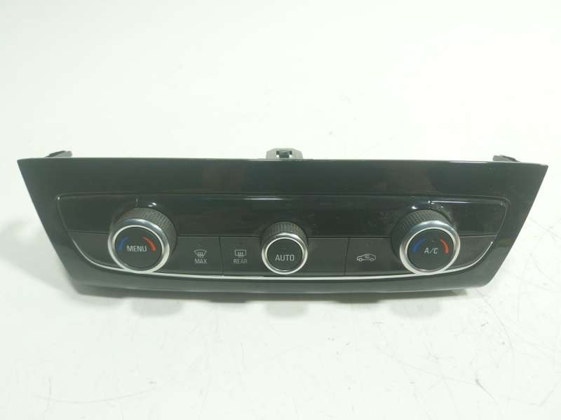 Recambio de mando climatizador para opel corsa f (p2jo) 1.2 (68) referencia OEM IAM  39231053 