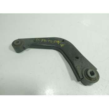 BRAZO SUSPENSION SUPERIOR TRASERO DERECHO 
