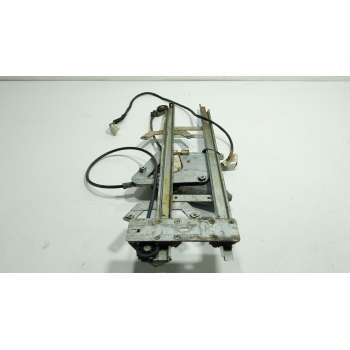 ELEVALUNAS DELANTERO IZQUIERDO A4637200546 RH106285 