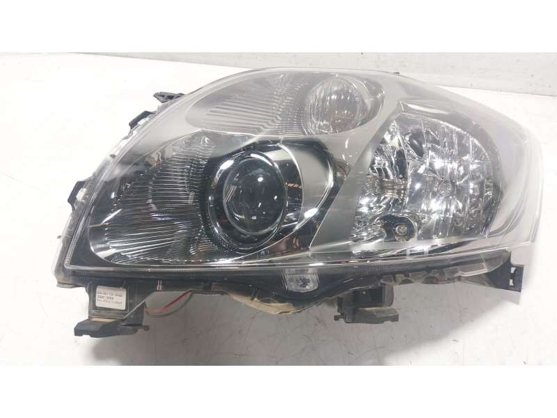 Recambio de faro izquierdo para toyota auris (_e15_) 2.2 d (ade157_, ade151_) referencia OEM IAM  8107002530 8107002530