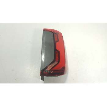PILOTO TRASERO DERECHO N1XB13095 