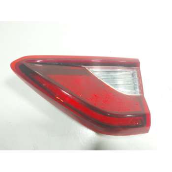 PILOTO TRASERO DERECHO INTERIOR 92404H8400 