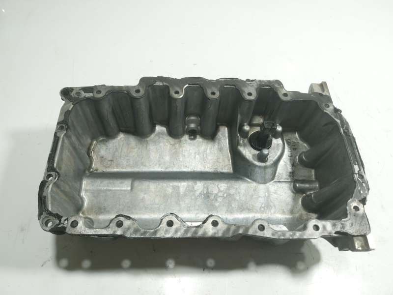 Recambio de carter para audi a3 sportback (8va, 8vf) 2.0 tdi referencia OEM IAM  04L103603 