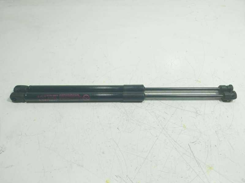 Recambio de amortiguadores maletero / porton para kia stonic (yb) 1.2 cvvt referencia OEM IAM   