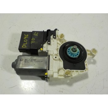 MOTOR ELEVALUNAS TRASERO DERECHO 5N0959704FVW2 5N0959704F 