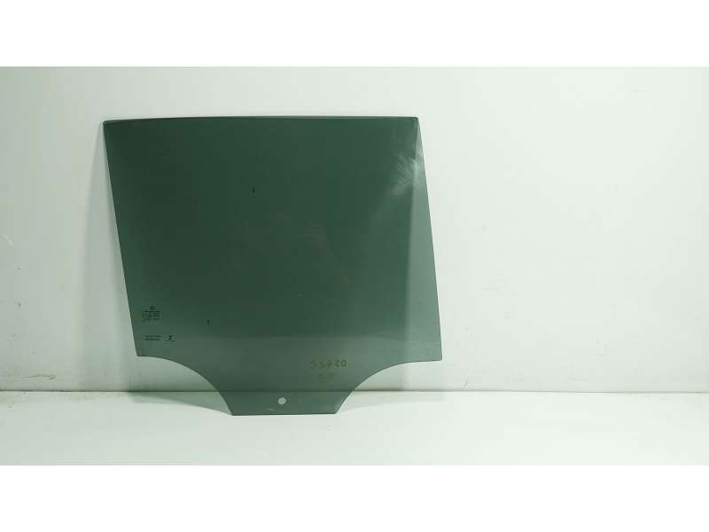Recambio de cristal puerta trasero derecho para volkswagen t-roc (a11, d11) 2.0 tdi referencia OEM IAM   