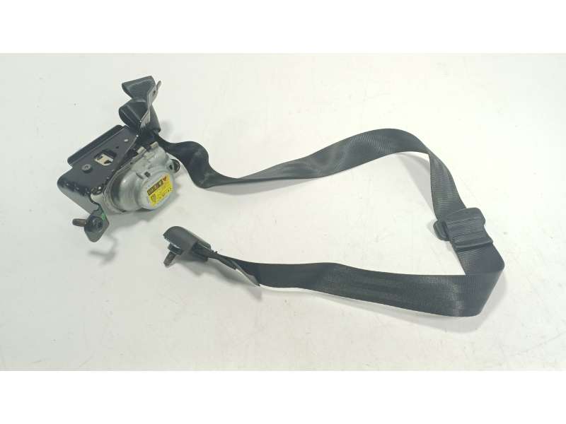 Recambio de cinturon seguridad trasero izquierdo para volkswagen amarok (t1a, t1b) 3.0 tdi 4motion referencia OEM IAM  MB3B26611