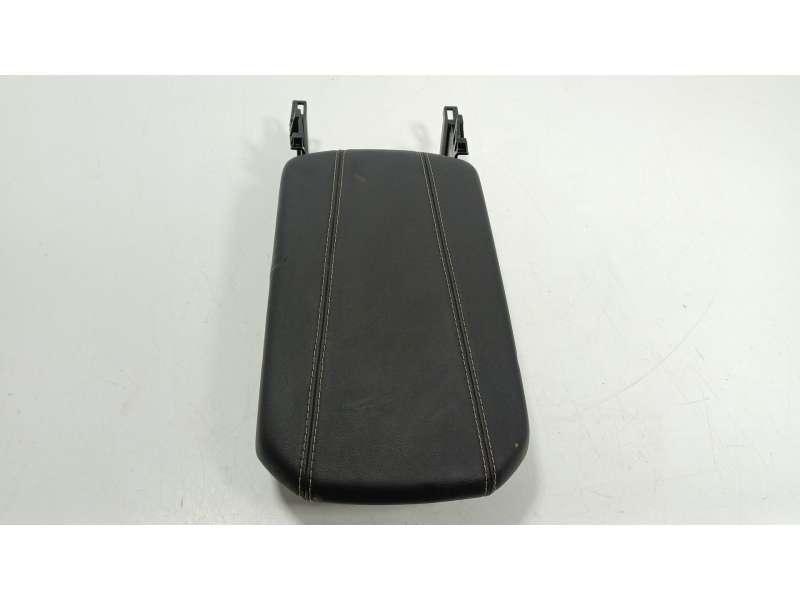 Recambio de apoyabrazos central para volkswagen amarok (t1a, t1b) 3.0 tdi 4motion referencia OEM IAM  N1XBE045A05 