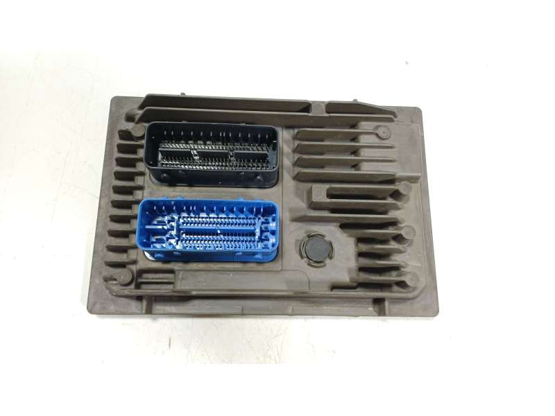 Recambio de centralita motor uce para opel astra k (b16) 1.5 crdi (68) referencia OEM IAM  55516933 