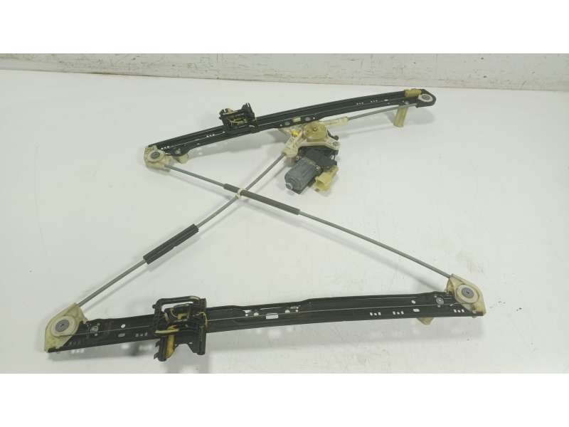 Recambio de elevalunas delantero derecho para land rover range rover sport ii (l494) 3.0 sdv6 4x4 referencia OEM IAM  DK6223200A