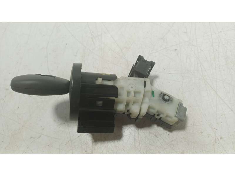 Recambio de antirrobo para nissan interstar furgoneta (x62b) dci 135 referencia OEM IAM  8200405701G 
