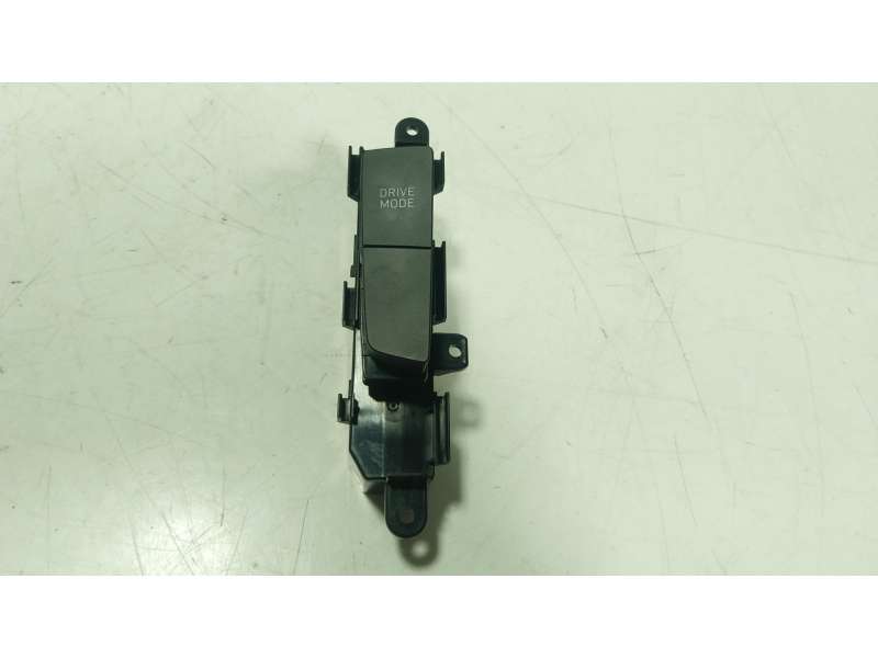 Recambio de modulo electronico para hyundai tucson (nx4e, nx4a) 1.6 t-gdi referencia OEM IAM  93310N7AB 