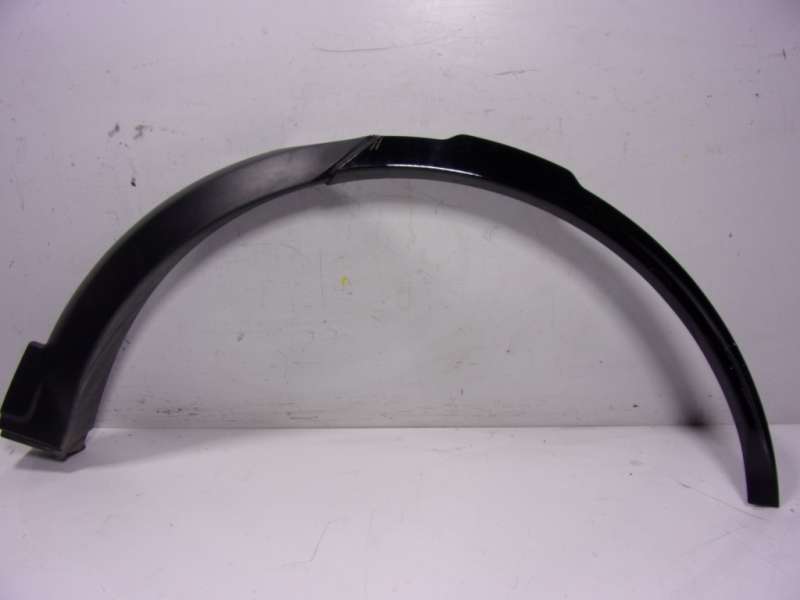 Recambio de aletin trasero izquierdo para land rover new discovery l462 3.0 d referencia OEM IAM LR106669 HY3M290E23AD 