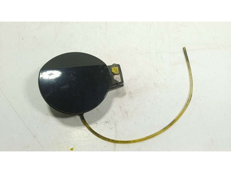 Recambio de tapa combustible para volkswagen golf vi (5k1) 2.0 tdi referencia OEM IAM 5K6809857C  