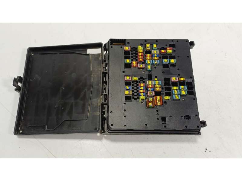Recambio de caja reles / fusibles para ford focus iv (hn) 1.0 ecoboost referencia OEM IAM  NX6T14D068EHA 