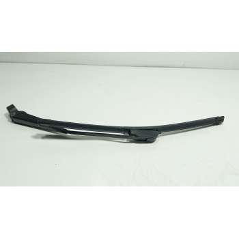 BRAZO LIMPIA DELANTERO DERECHO A0018201144 