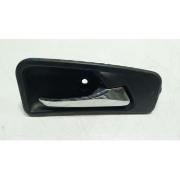 MANETA INTERIOR DELANTERA DERECHA A4637600261 R2254601 
