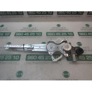 ELEVALUNAS DELANTERO DERECHO 69810F4010 