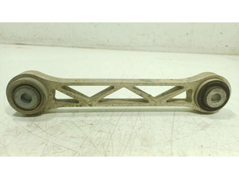 Recambio de brazo suspension superior trasero izquierdo para tesla model s (5yjs) 85d awd referencia OEM IAM   