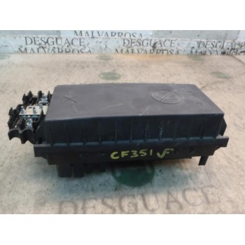 CAJA RELES / FUSIBLES 