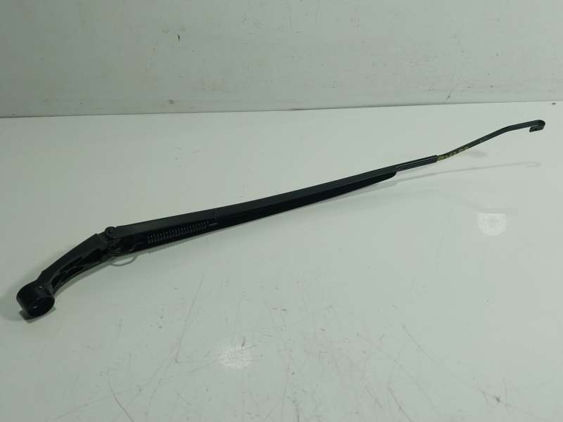 Recambio de brazo limpia delantero derecho para toyota yaris cross (mxp_) 1.5 hybrid (mxpj10) referencia OEM IAM  9407 