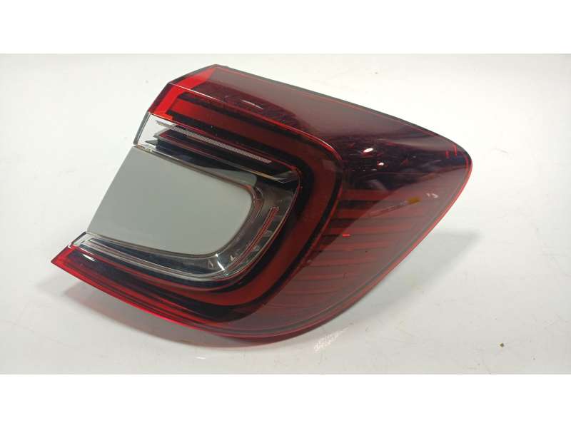 Recambio de piloto trasero derecho para mitsubishi asx (vsx_, vse_) 1.3 mhev (vsxg3) referencia OEM IAM MQ000951 265504004R 