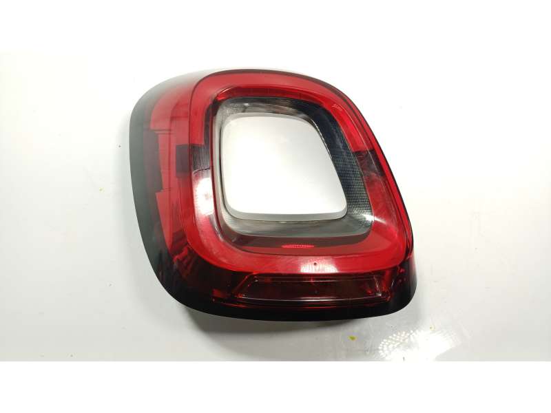 Recambio de piloto trasero izquierdo para fiat 500x (334_) 1.6 (334axe1a) referencia OEM IAM  F03767000 