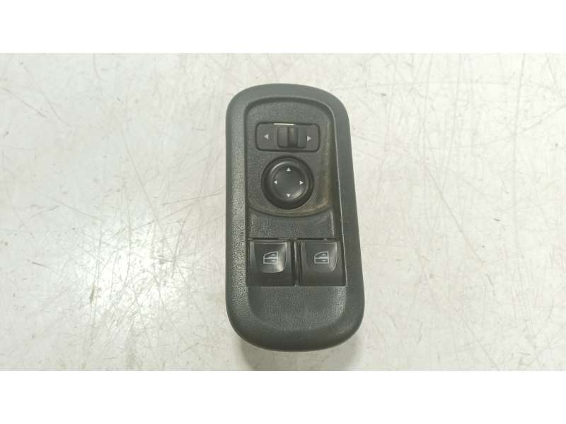 Recambio de mando elevalunas delantero izquierdo para nissan interstar furgoneta (x62b) dci 135 referencia OEM IAM  254113300R 