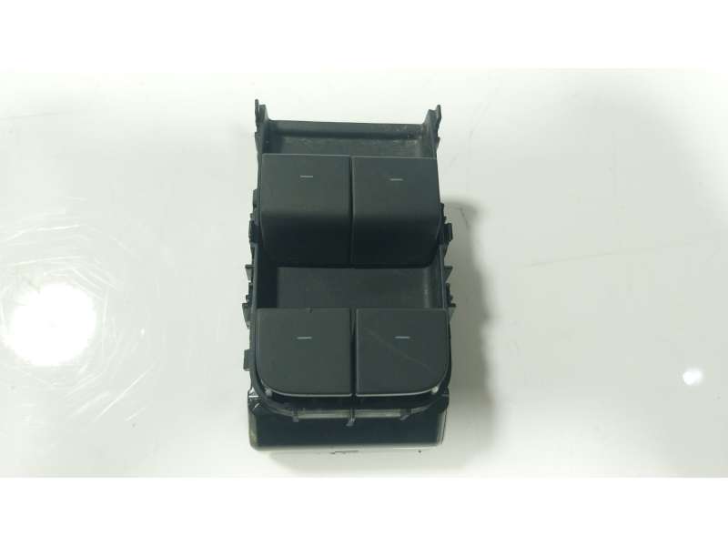 Recambio de mando elevalunas delantero izquierdo para tesla model 3 ev referencia OEM IAM  108103702G 