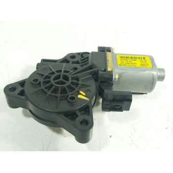 MOTOR ELEVALUNAS DELANTERO DERECHO 82460F1000 