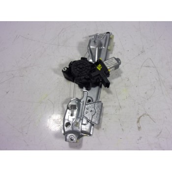 ELEVALUNAS TRASERO DERECHO 827209091R 260820204835 