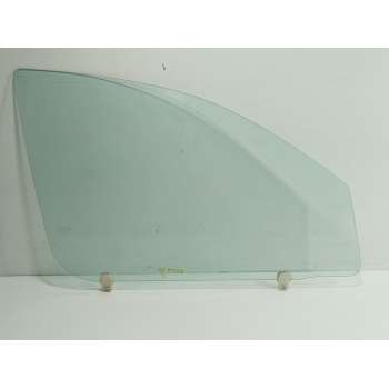 CRISTAL PUERTA DELANTERO DERECHO 