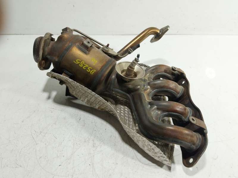 Recambio de catalizador para toyota corolla station wagon (_e21_) 1.8 hybrid (zwe211) referencia OEM IAM   