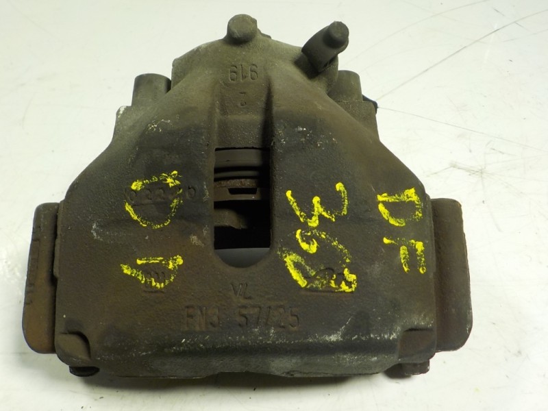 Recambio de pinza freno delantera derecha para opel vectra b berlina 2.0 dti referencia OEM IAM   