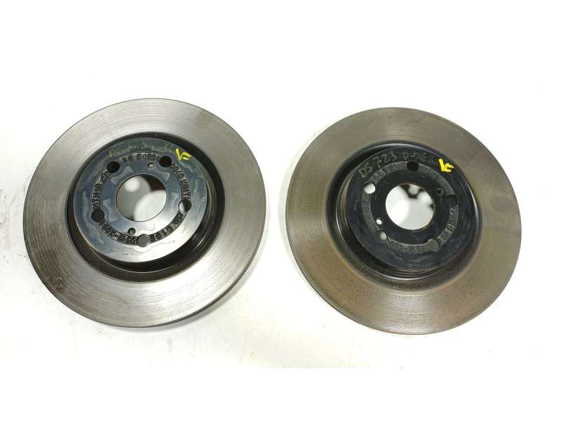 Recambio de disco freno delantero para toyota yaris (_p21_, _pa1_, _ph1_) 1.5 hybrid (mxph10) referencia OEM IAM 43512K0040  