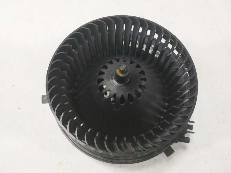 Recambio de motor calefaccion para audi q3 (f3b) 45 tfsi e referencia OEM IAM  5Q1819021E 