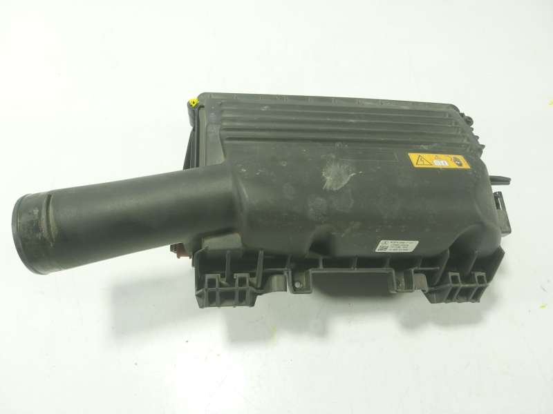 Recambio de filtro aire para mercedes-benz clase c t-model (s205) c 180 (205.240) referencia OEM IAM  A2740901701 