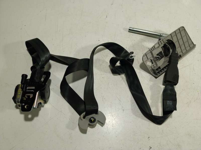 Recambio de cinturon seguridad delantero izquierdo para hyundai tucson (tl, tle) 1.7 crdi referencia OEM IAM  88810D7000 