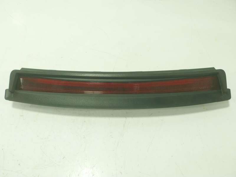 Recambio de piloto trasero central para tesla model 3 ev awd referencia OEM IAM  107740500G 