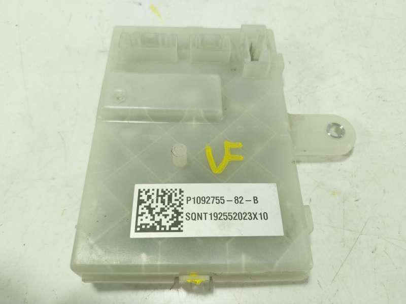 Recambio de modulo electronico para tesla model 3 ev awd referencia OEM IAM  109275582B 