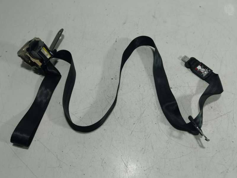 Recambio de cinturon seguridad trasero central para hyundai tucson (tl, tle) 1.7 crdi referencia OEM IAM  89850D7000 