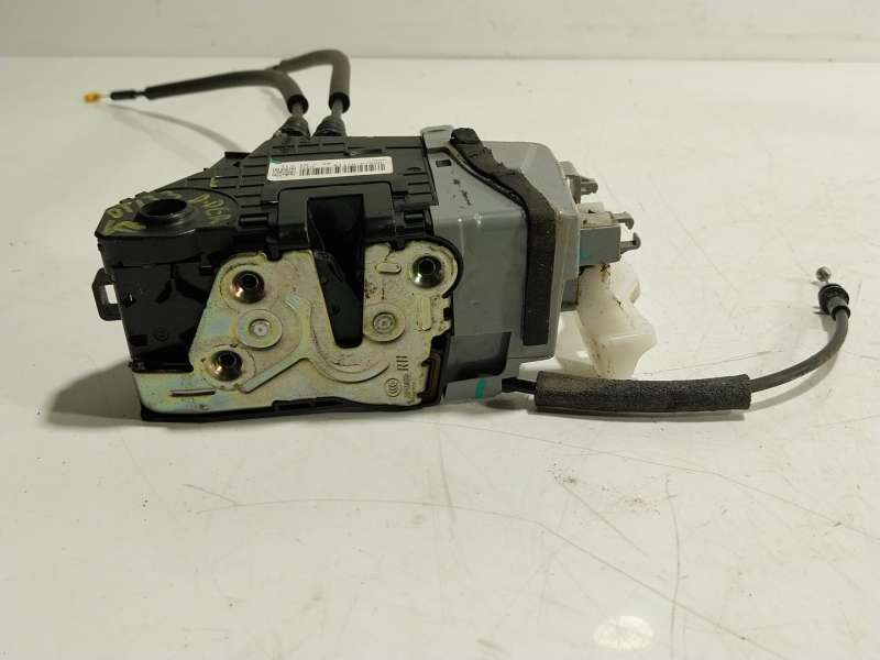Recambio de cerradura puerta delantera derecha para hyundai tucson (tl, tle) 1.7 crdi referencia OEM IAM  81320D7500 