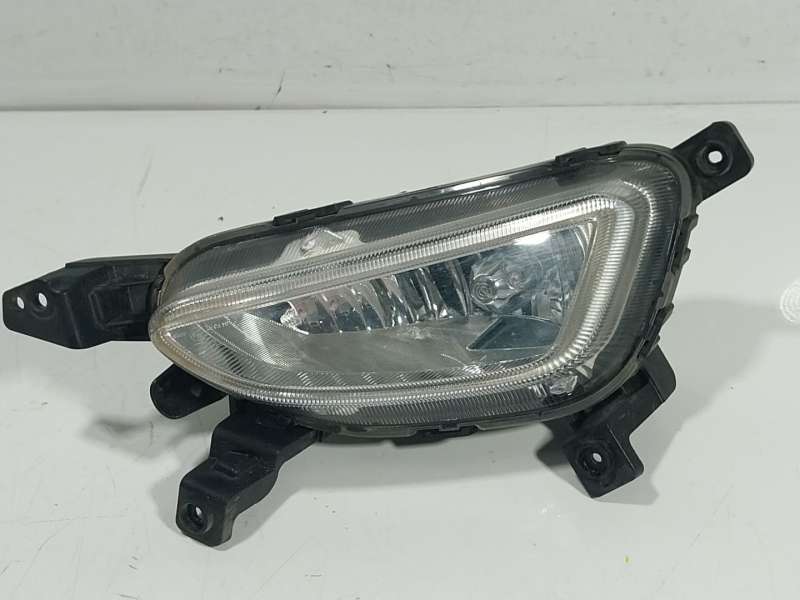 Recambio de faro antiniebla derecho para hyundai tucson (tl, tle) 1.7 crdi referencia OEM IAM   