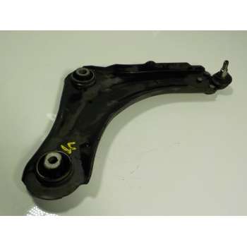 BRAZO SUSPENSION INFERIOR DELANTERO DERECHO 545008682R 