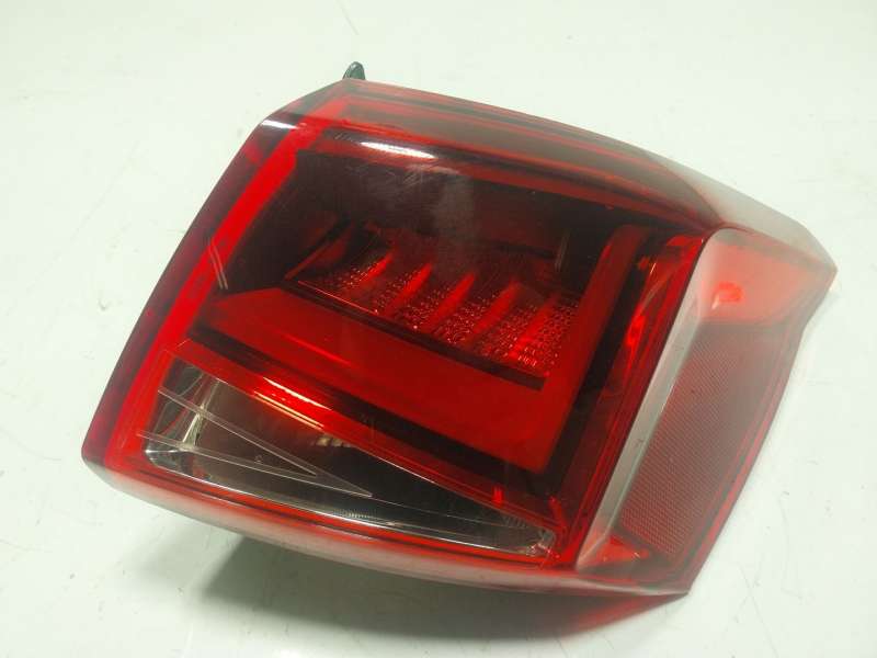 Recambio de piloto trasero derecho para seat arona (kj7, kjp) 1.0 tsi referencia OEM IAM 6F9945208B 6F9945208B 