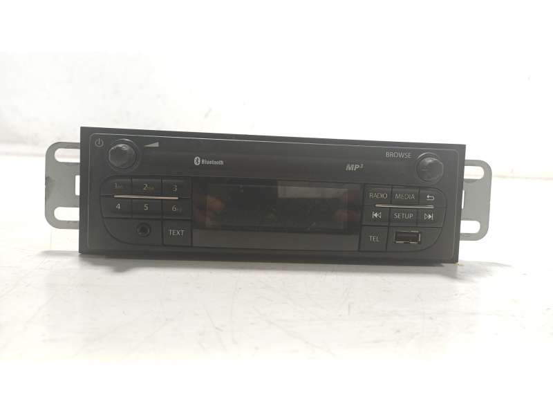 Recambio de sistema audio / radio cd para nissan interstar furgoneta (x62b) dci 135 referencia OEM IAM 2818200Q3B 280215396R 