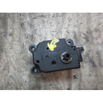MOTOR APERTURA TRAMPILLAS CLIMATIZADOR A2038201642 